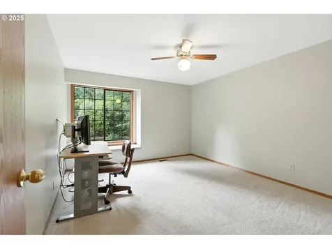 5450 SE Pine Street Hillsboro OR 97123