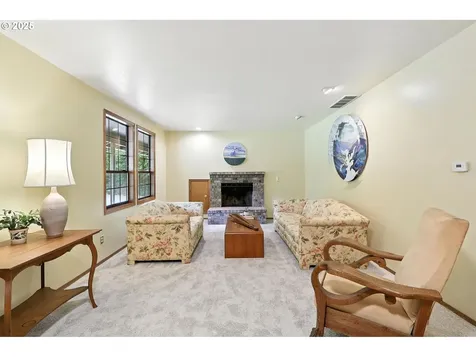 5450 SE Pine Street Hillsboro OR 97123