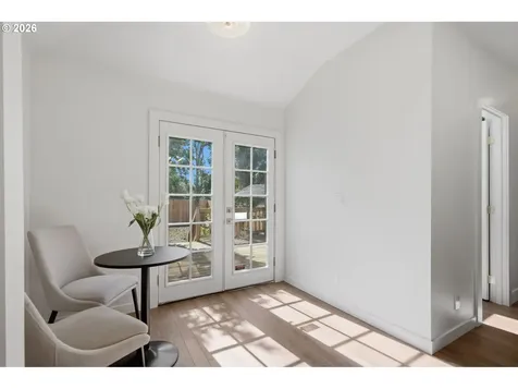 3807 NE Grand Avenue Portland OR 97212