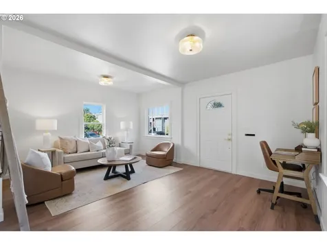 3807 NE Grand Avenue Portland OR 97212