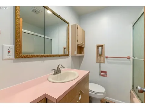 1117 SE 135th Avenue Portland OR 97233