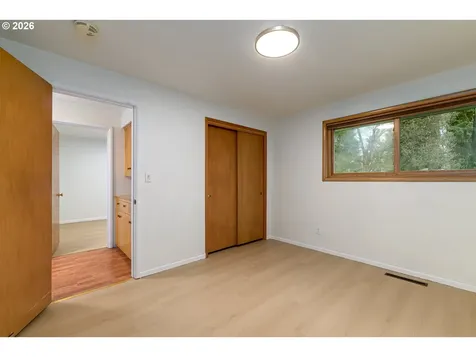 1117 SE 135th Avenue Portland OR 97233
