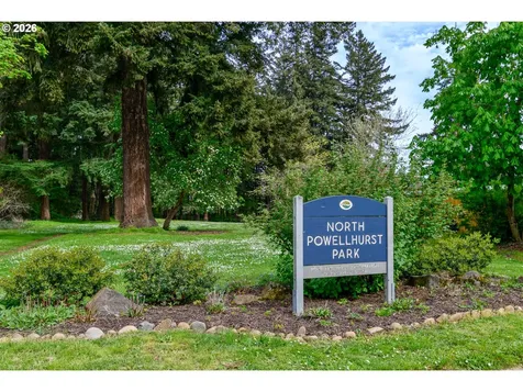 1117 SE 135th Avenue Portland OR 97233