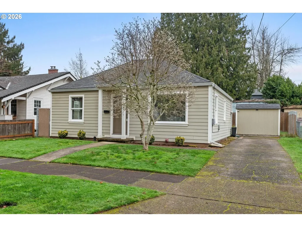 8837 SE Alder Street Portland OR 97216