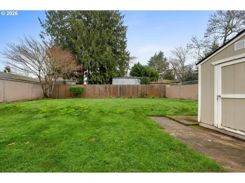 8837 SE Alder Street Portland OR 97216