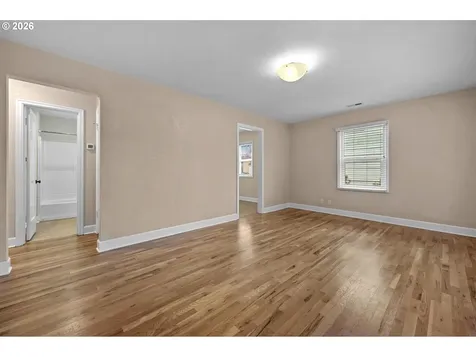 8837 SE Alder Street Portland OR 97216