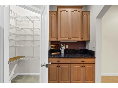 243 W Street James Place Longview WA 98632