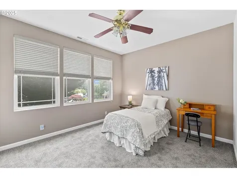243 W Street James Place Longview WA 98632