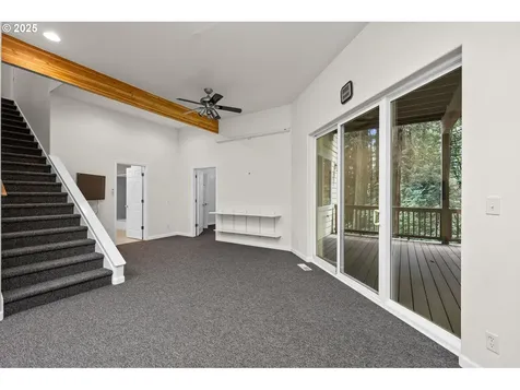 243 W Street James Place Longview WA 98632