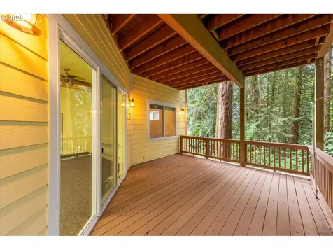 243 W Street James Place Longview WA 98632