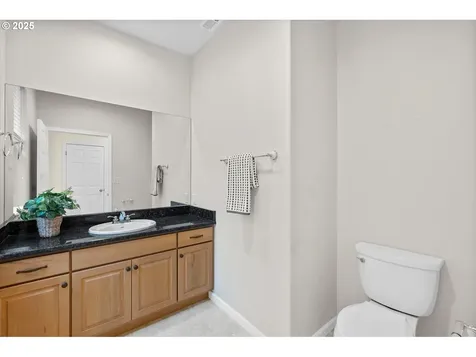 243 W Street James Place Longview WA 98632