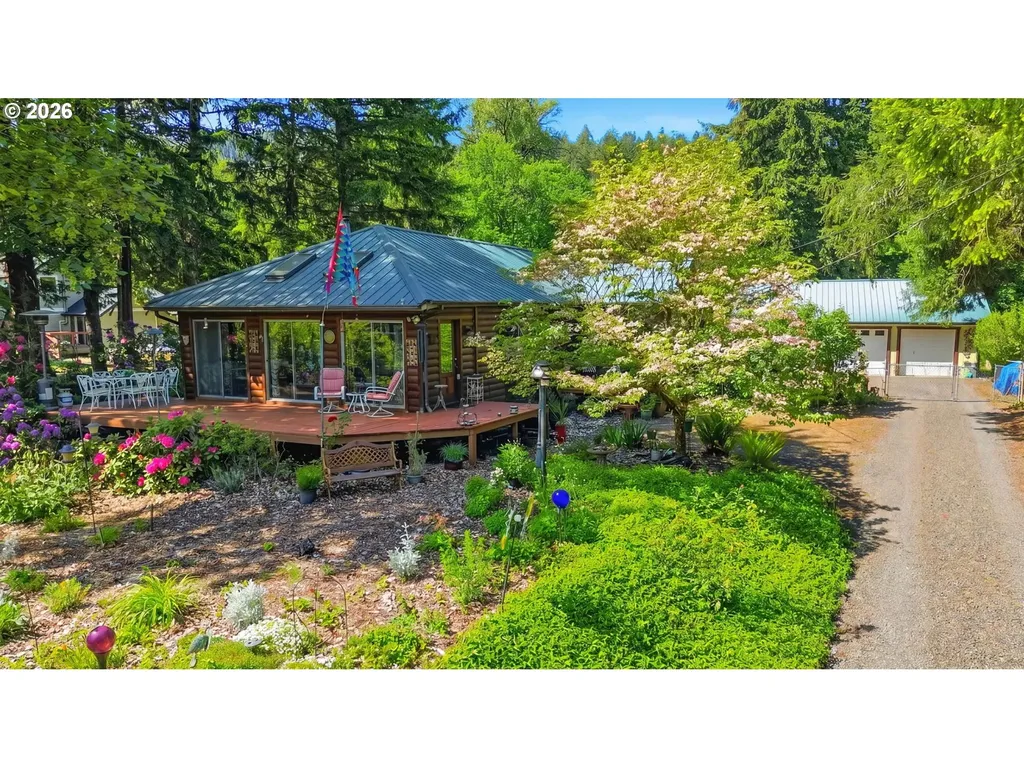 41895 Holden Creek Lane Springfield OR 97478