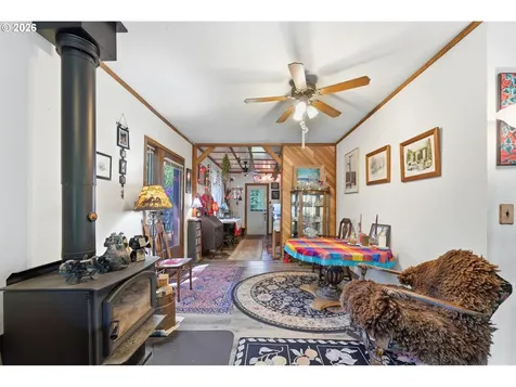 41895 Holden Creek Lane Springfield OR 97478