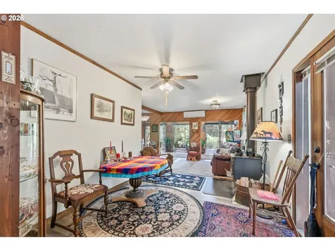 41895 Holden Creek Lane Springfield OR 97478