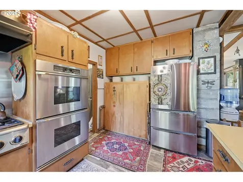 41895 Holden Creek Lane Springfield OR 97478