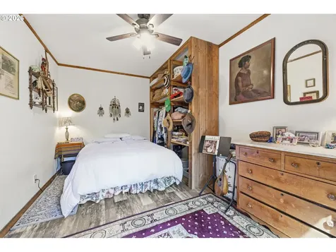 41895 Holden Creek Lane Springfield OR 97478