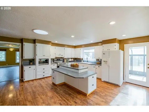 32816 Hartless Hill Lane Philomath OR 97370