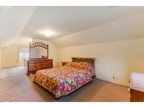 4780 N Amherst Street Portland OR 97203