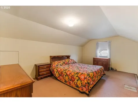 4780 N Amherst Street Portland OR 97203