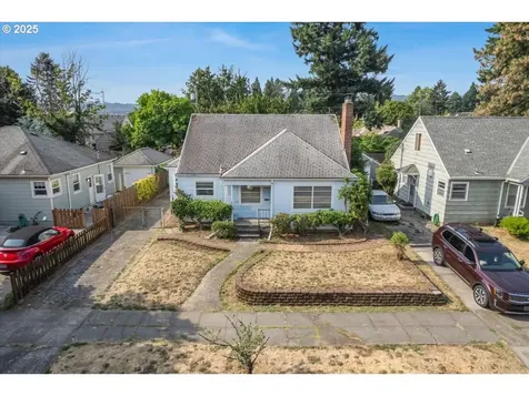 4780 N Amherst Street Portland OR 97203