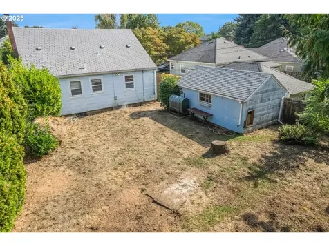 4780 N Amherst Street Portland OR 97203