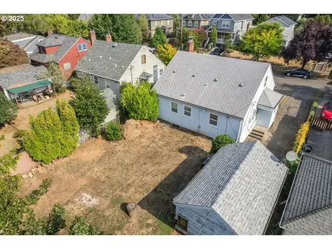 4780 N Amherst Street Portland OR 97203