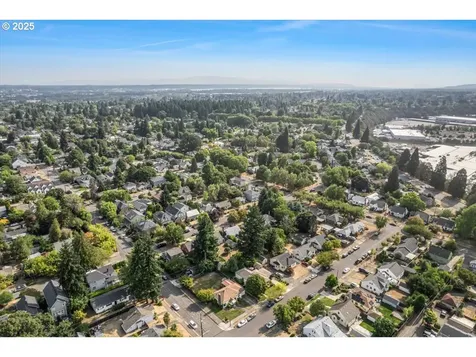 4780 N Amherst Street Portland OR 97203