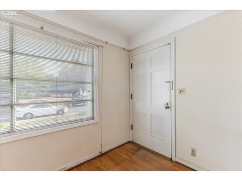 4780 N Amherst Street Portland OR 97203