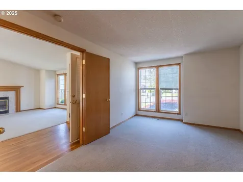 10605 NE 19th Street Vancouver WA 98664