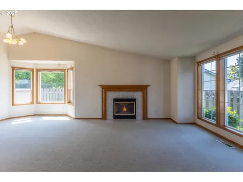10605 NE 19th Street Vancouver WA 98664