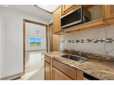 8949 S Gribble Road Canby OR 97013