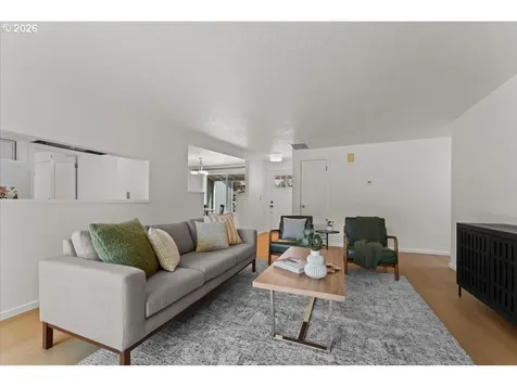 12025 SW Springwood Drive Portland OR 97223