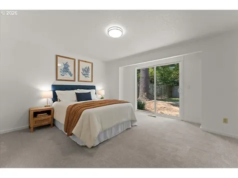 12025 SW Springwood Drive Portland OR 97223
