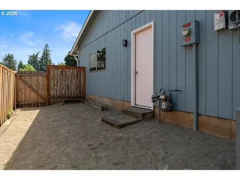 12025 SW Springwood Drive Portland OR 97223