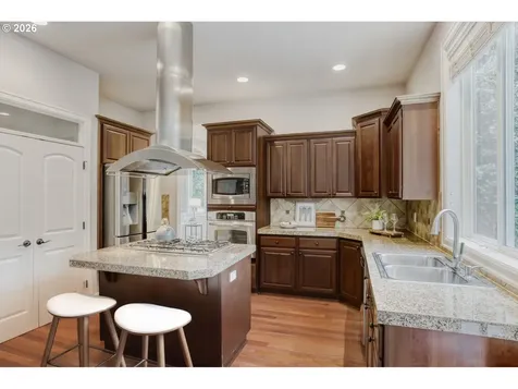13879 NW Thompson Road Portland OR 97229