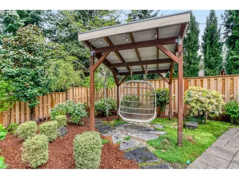 13879 NW Thompson Road Portland OR 97229