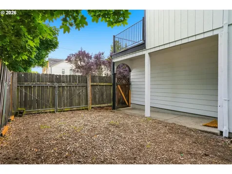 4945 SE Ogden Street Portland OR 97206