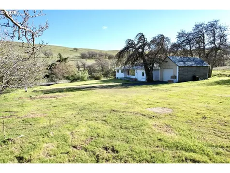 4925 Seven Mile Hill Road The Dalles OR 97058