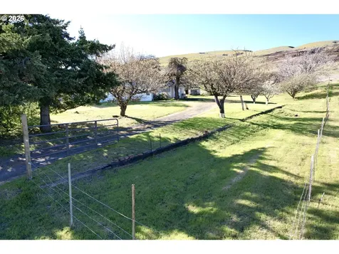 4925 Seven Mile Hill Road The Dalles OR 97058