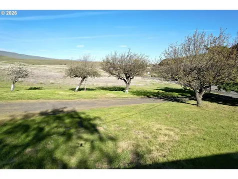 4925 Seven Mile Hill Road The Dalles OR 97058