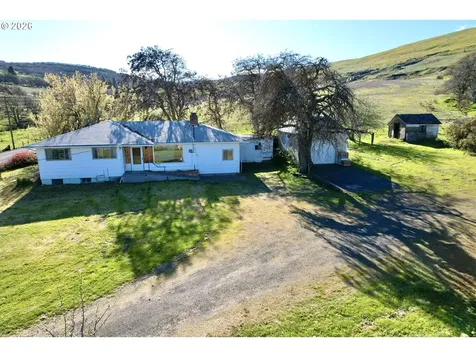 4925 Seven Mile Hill Road The Dalles OR 97058