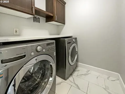 313 NE 52nd Street Vancouver WA 98663