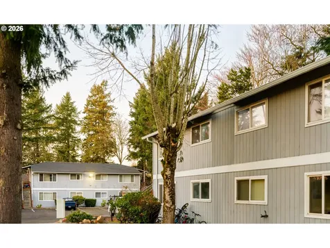 340 S Locust Street Canby OR 97013