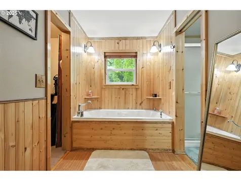 3208 Ammons Drive Longview WA 98632