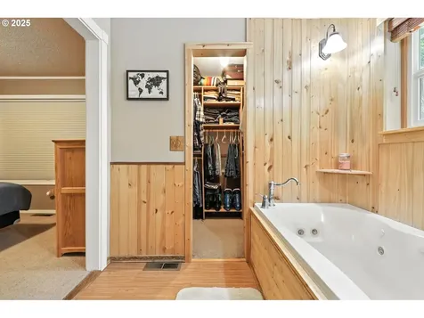 3208 Ammons Drive Longview WA 98632