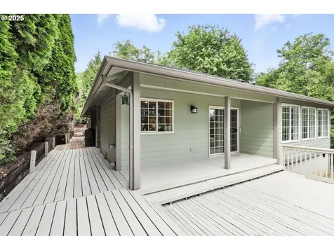 3208 Ammons Drive Longview WA 98632