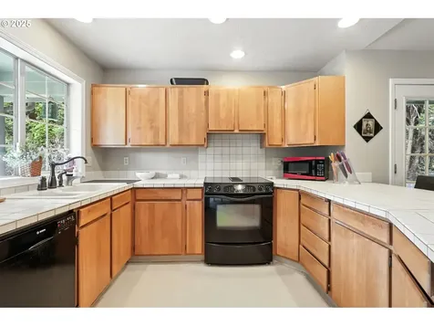 3208 Ammons Drive Longview WA 98632