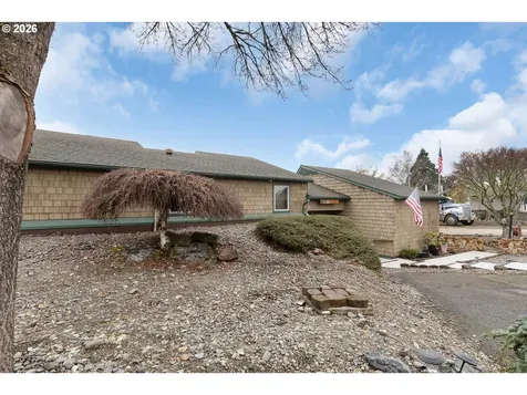 605 Deerwood Court Winston OR 97496