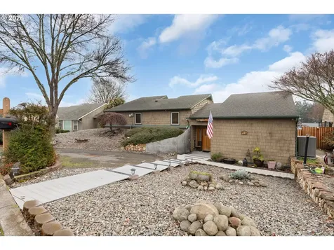 605 Deerwood Court Winston OR 97496