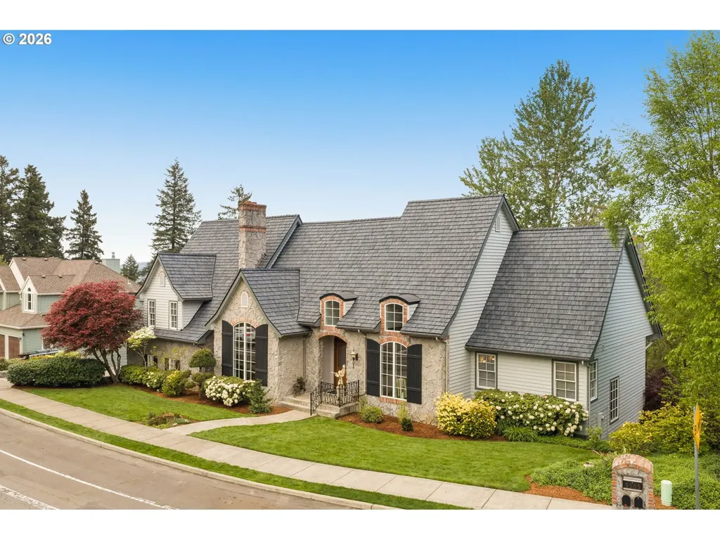5565 Summit Street West Linn OR 97068